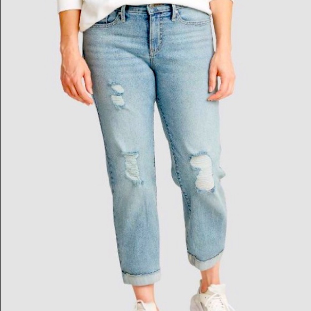 Mid-Rise Boyfriend Jeans